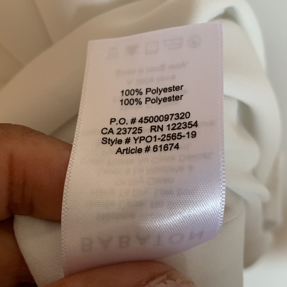 Babaton Hobpkins white sleeveless blouse in Small - Picture 5 of 9